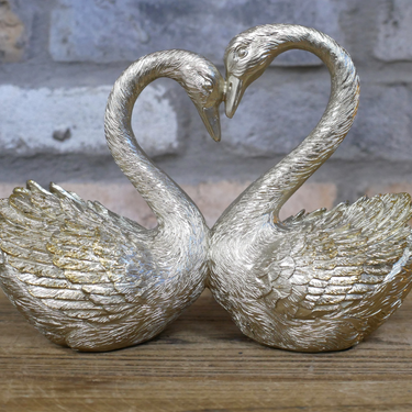 Love Swans