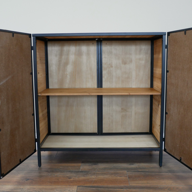 Chunky Cabinet
