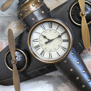 Aeroplane Clock