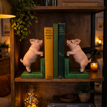 Cast Iron Pair of Pigs Bookends