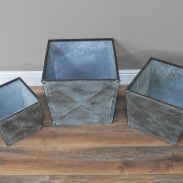Set Of 3 Square Planters