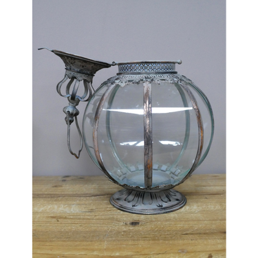 Round Lantern