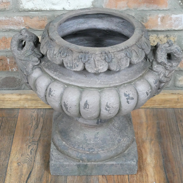 48cm Urn