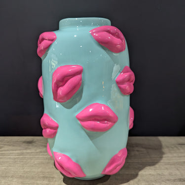 Kisses Ceramics Vase