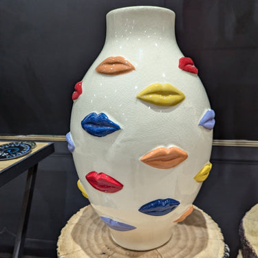 Multi Lips Vase