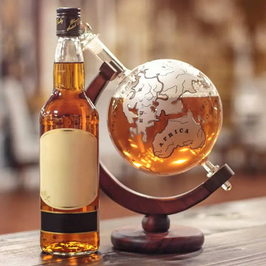 Silver Plane Globe Decanter 750ml