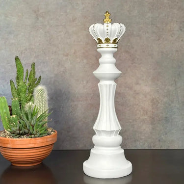 Large King Chess Piece
